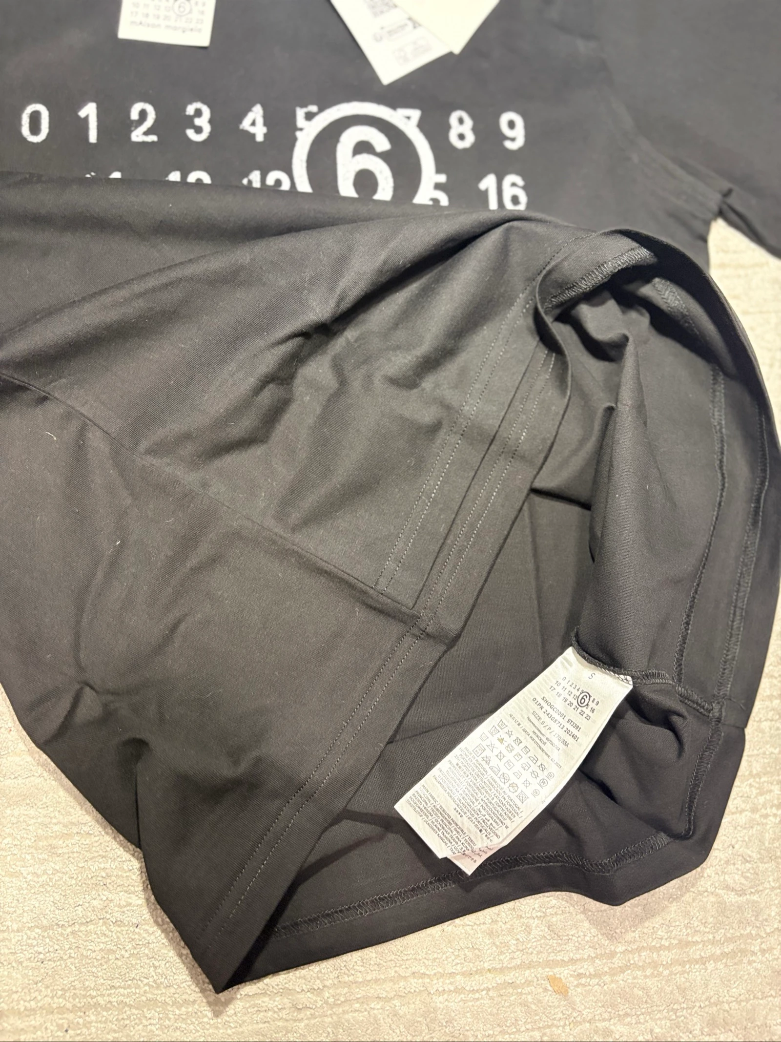 Camiseta Maison Margiela Negra Unissex – photo 9